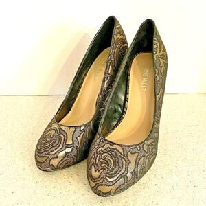 Nine West High Heel Platform Pumps Black & Gold 7M